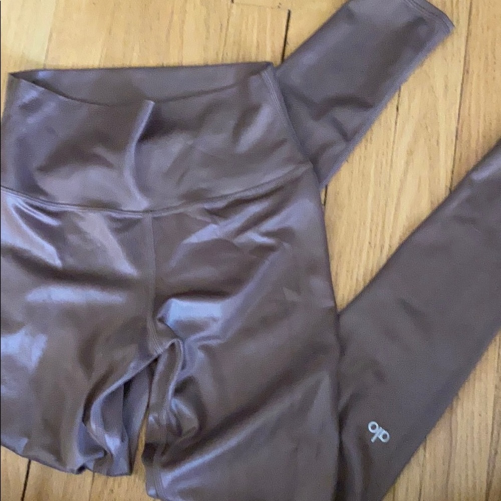 Alo yoga leggings